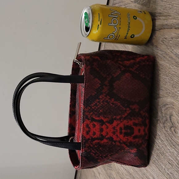Jeanne Lottie Red Snake Print Purse - Picture 4 of 10